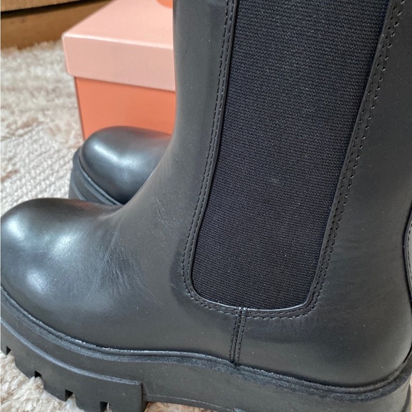 Chunky Plateform Boots size 7 - Picture 5 of 5